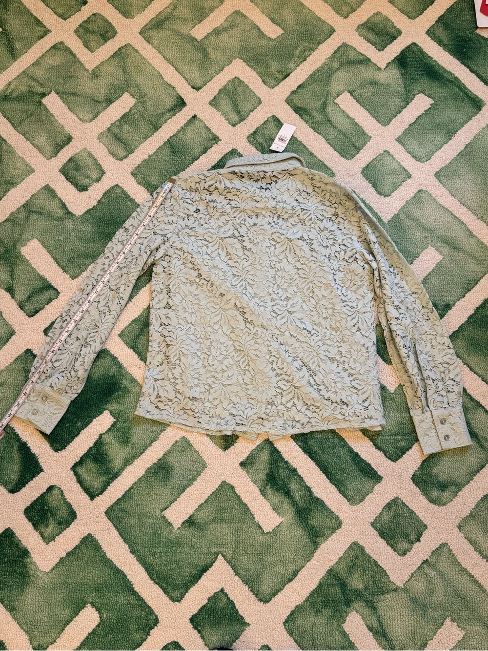 NWT Ann Taylor lace shirt with matching cami Size Small - Picture 8 of 8